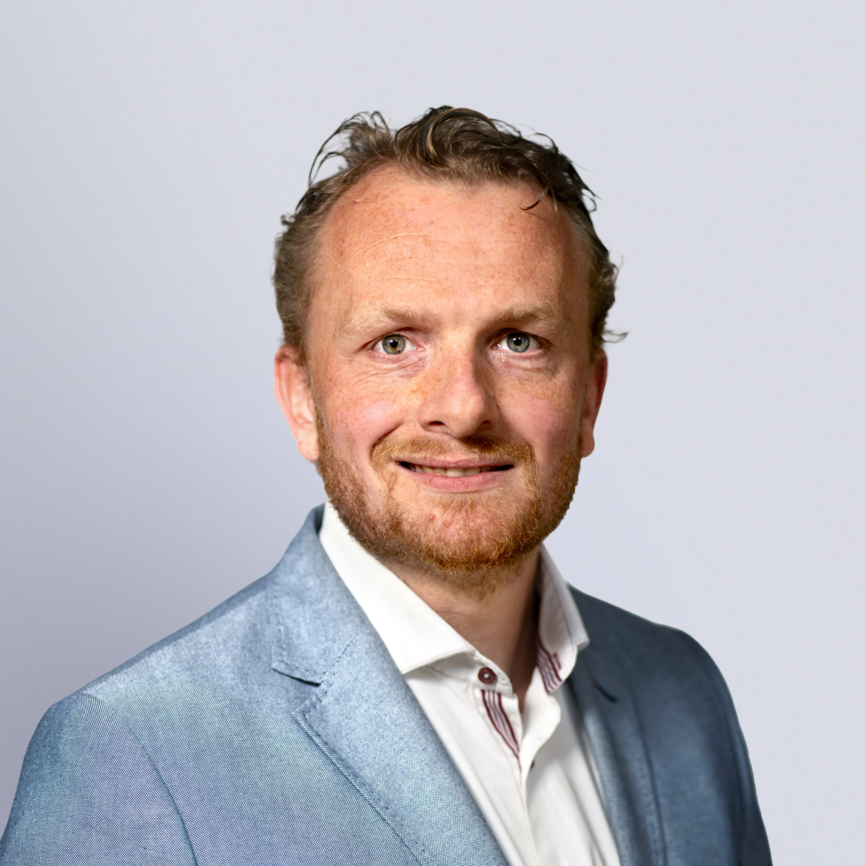 About us & our team of finance experts – Invesdor